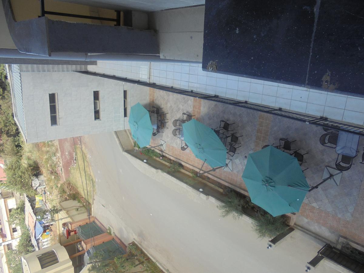 The Mosaic Hotel Addis-Abeba Extérieur photo