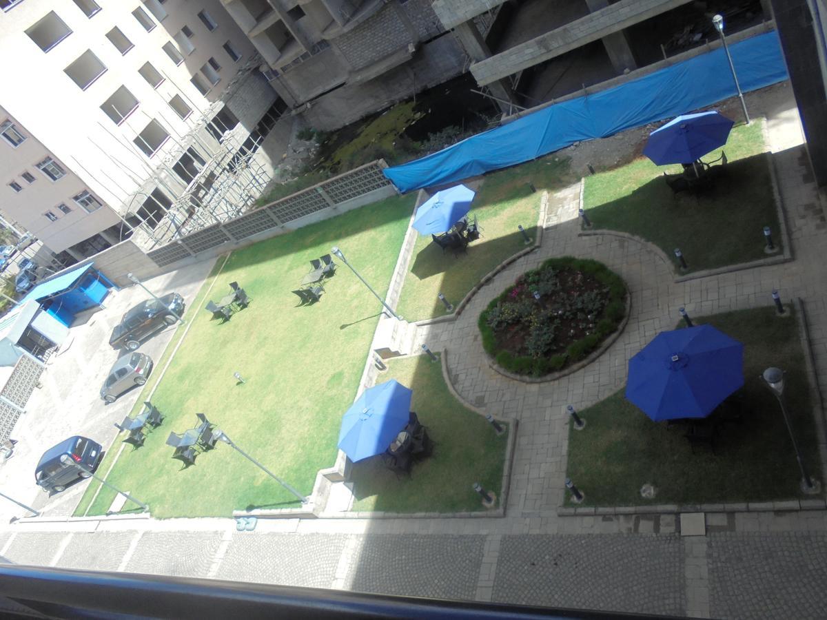 The Mosaic Hotel Addis-Abeba Extérieur photo