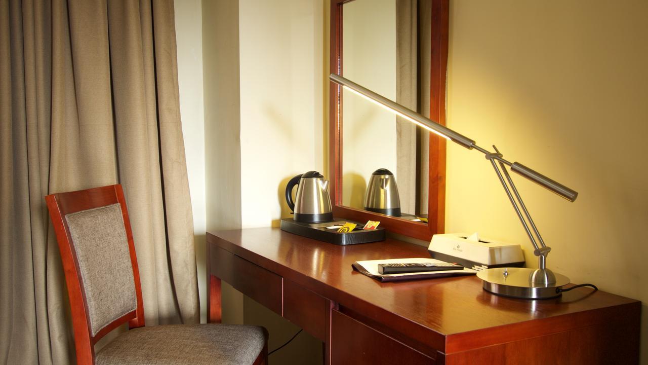 The Mosaic Hotel Addis-Abeba Extérieur photo