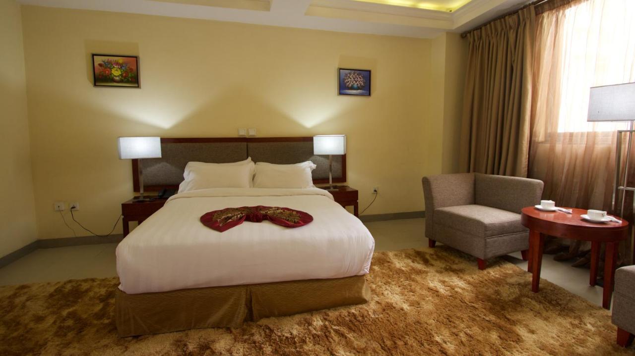 The Mosaic Hotel Addis-Abeba Extérieur photo