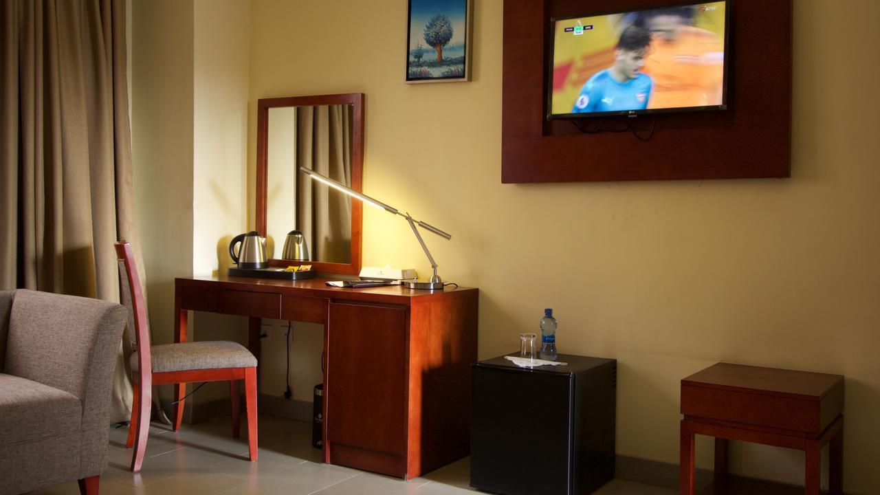 The Mosaic Hotel Addis-Abeba Extérieur photo