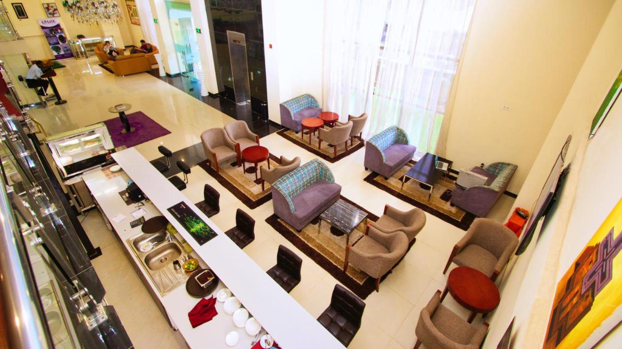 The Mosaic Hotel Addis-Abeba Extérieur photo