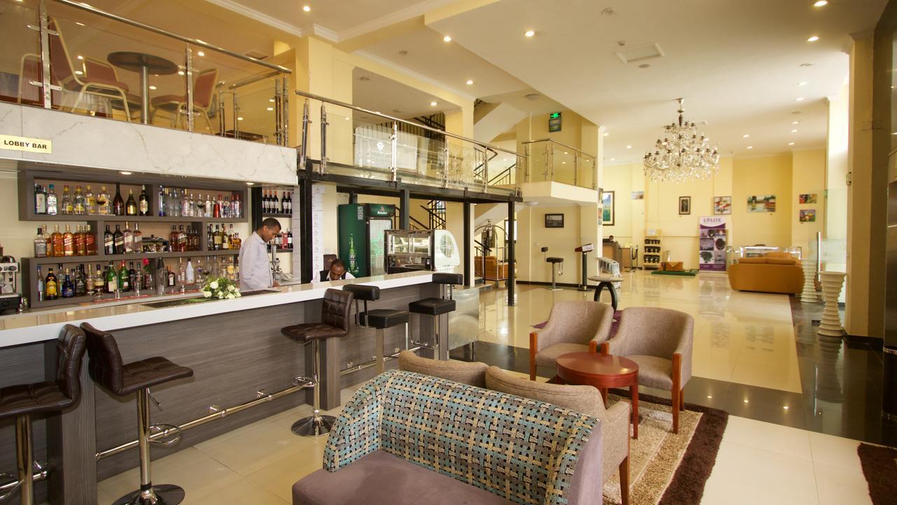 The Mosaic Hotel Addis-Abeba Extérieur photo
