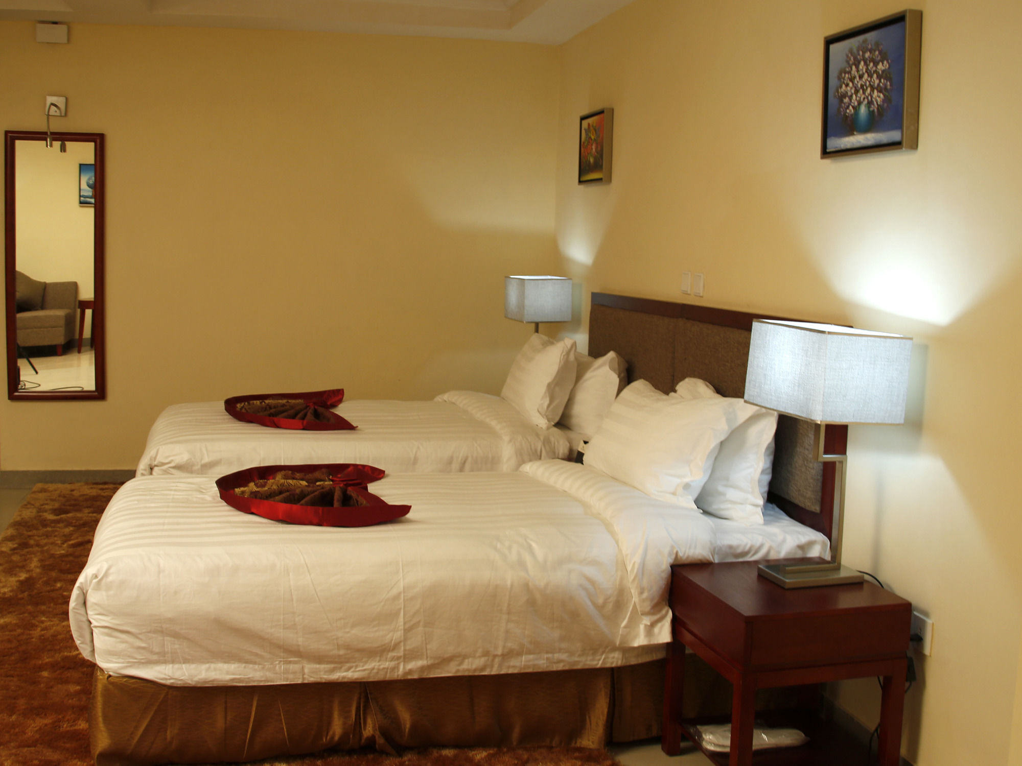 The Mosaic Hotel Addis-Abeba Extérieur photo